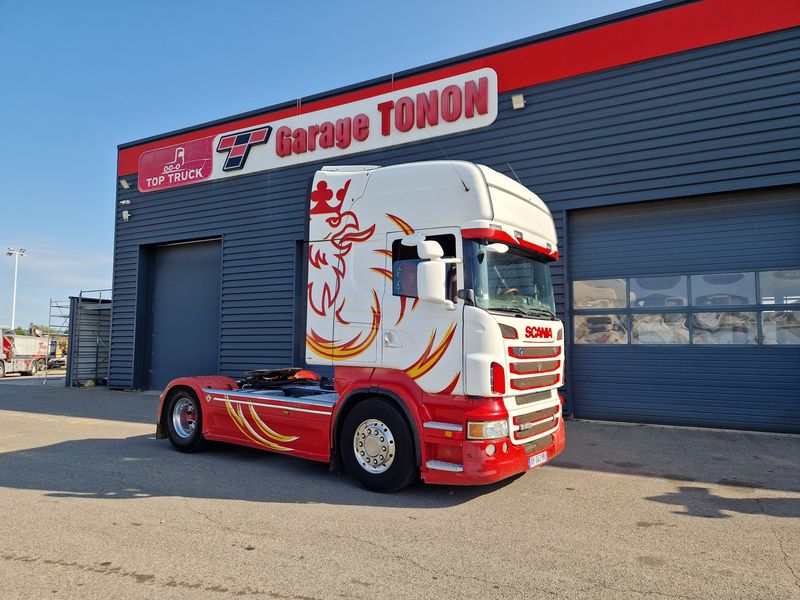 SCANIA R500 V8