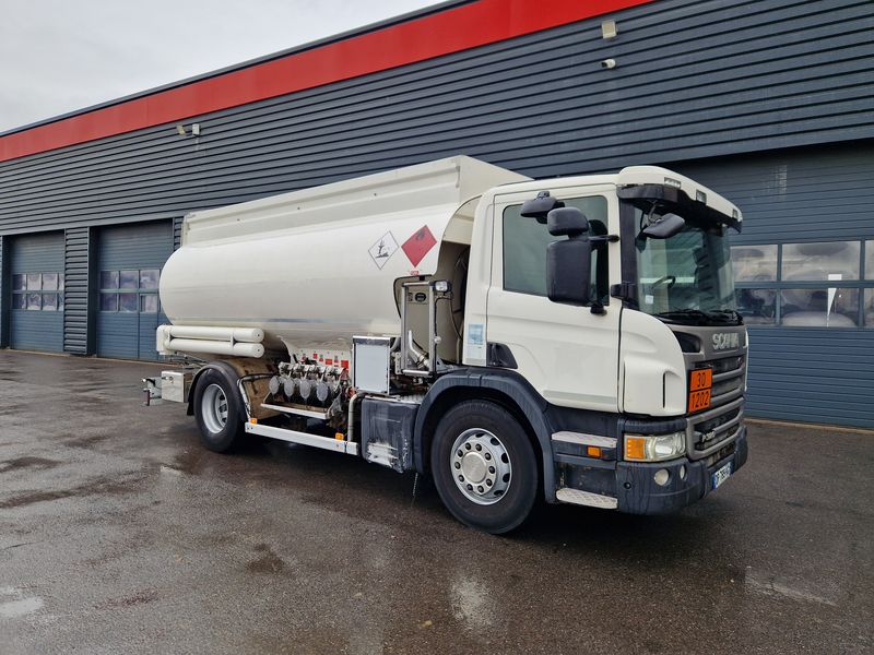 SCANIA P320 Kohlenwasserstoffe