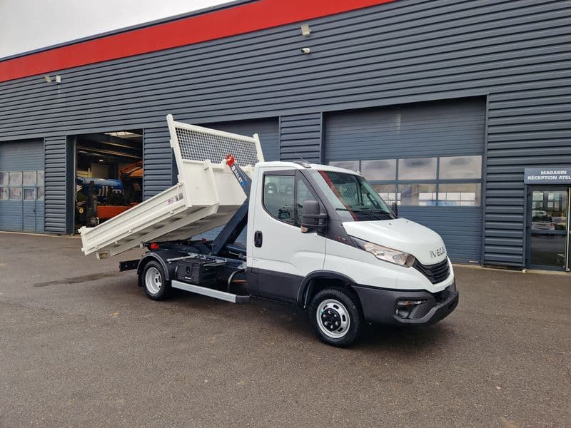 IVECO DAILY 35-160 AMPLIROLL + CAISSON